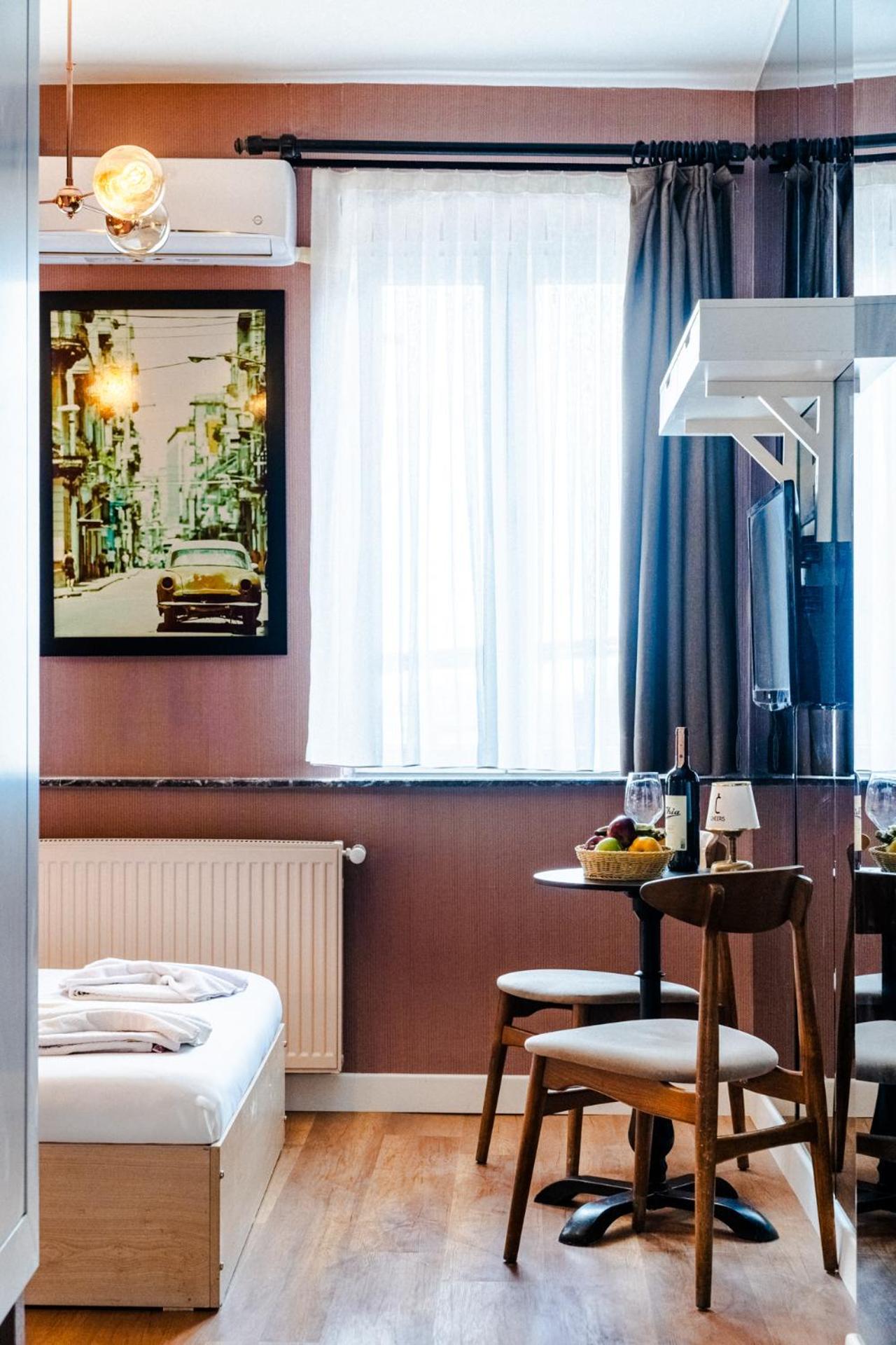 Standard Single Room,1661114386:JPEG